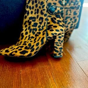 LEOPARD AVA &AIDEN ANKLE BOOTS
